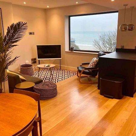 Beachside Apartment In The Centre Of Town Newquay  Exterior photo