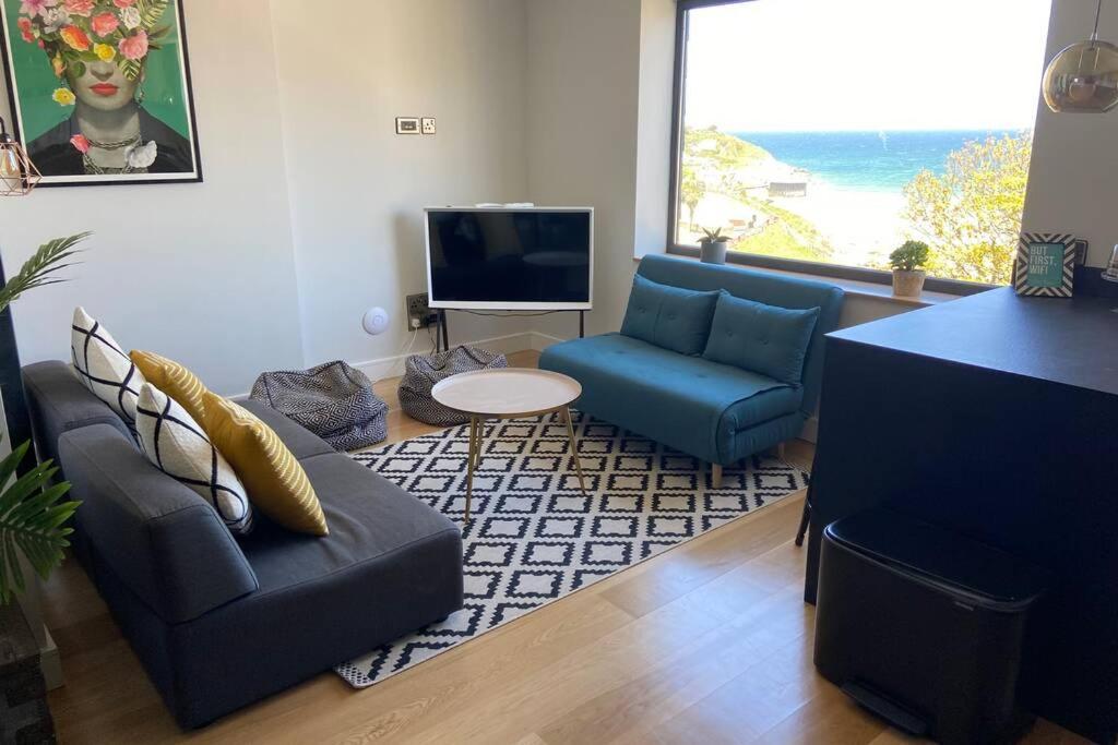 Beachside Apartment In The Centre Of Town Newquay  Exterior photo